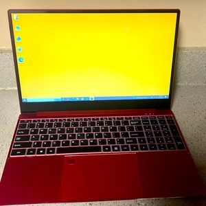 Red Laptop-DERE MBook M11